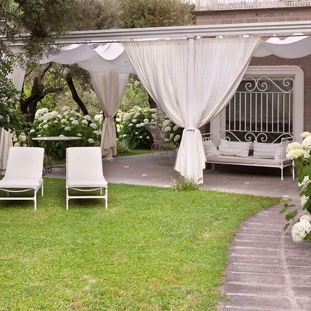 Villa Annabelle SantʼAgata sui Due Golfi Екстериор снимка