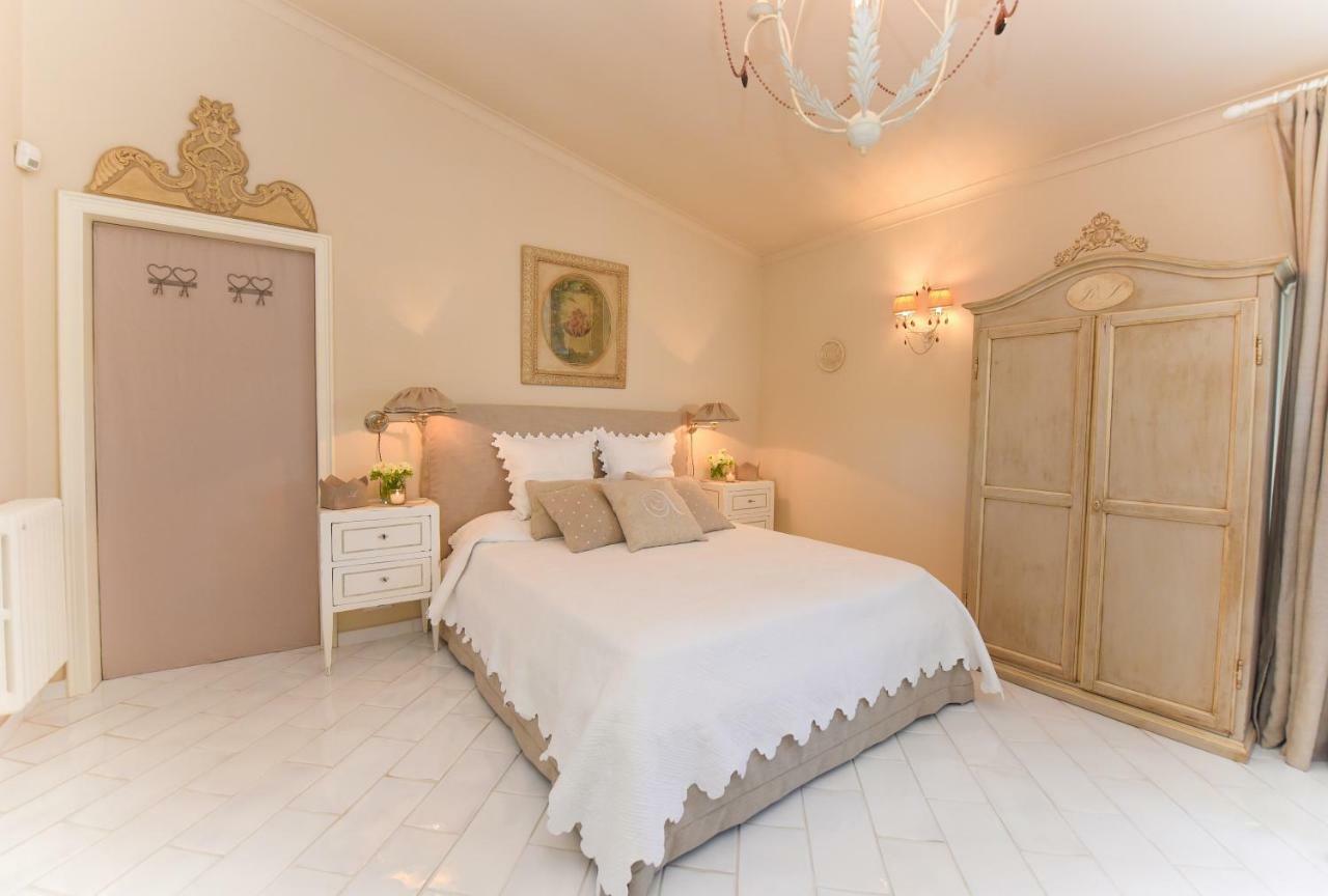Villa Annabelle SantʼAgata sui Due Golfi Екстериор снимка
