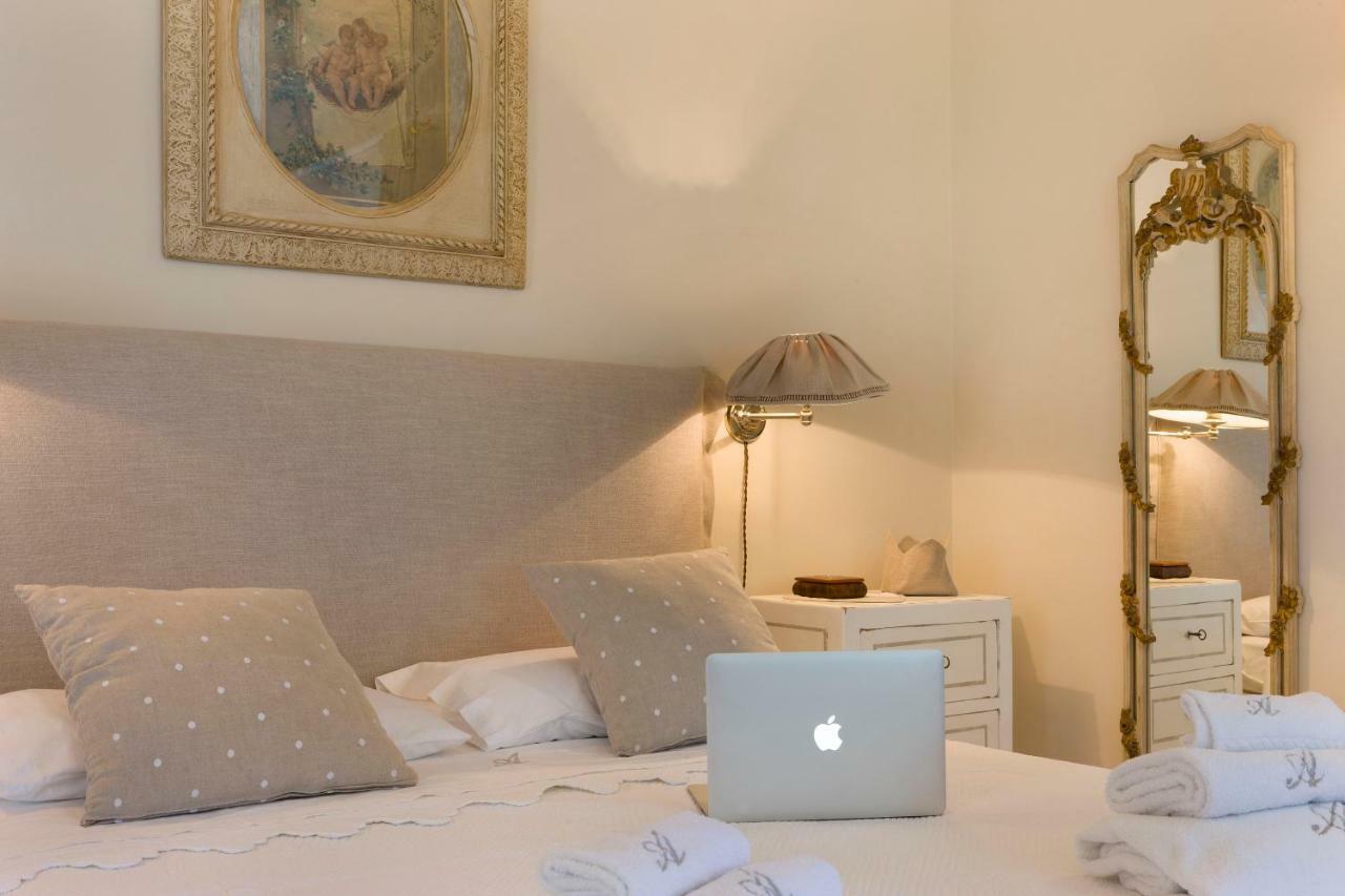 Villa Annabelle SantʼAgata sui Due Golfi Екстериор снимка