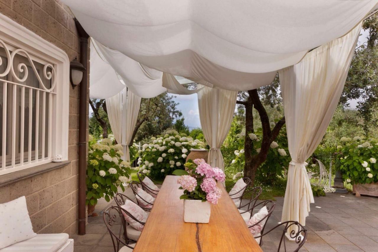 Villa Annabelle SantʼAgata sui Due Golfi Екстериор снимка